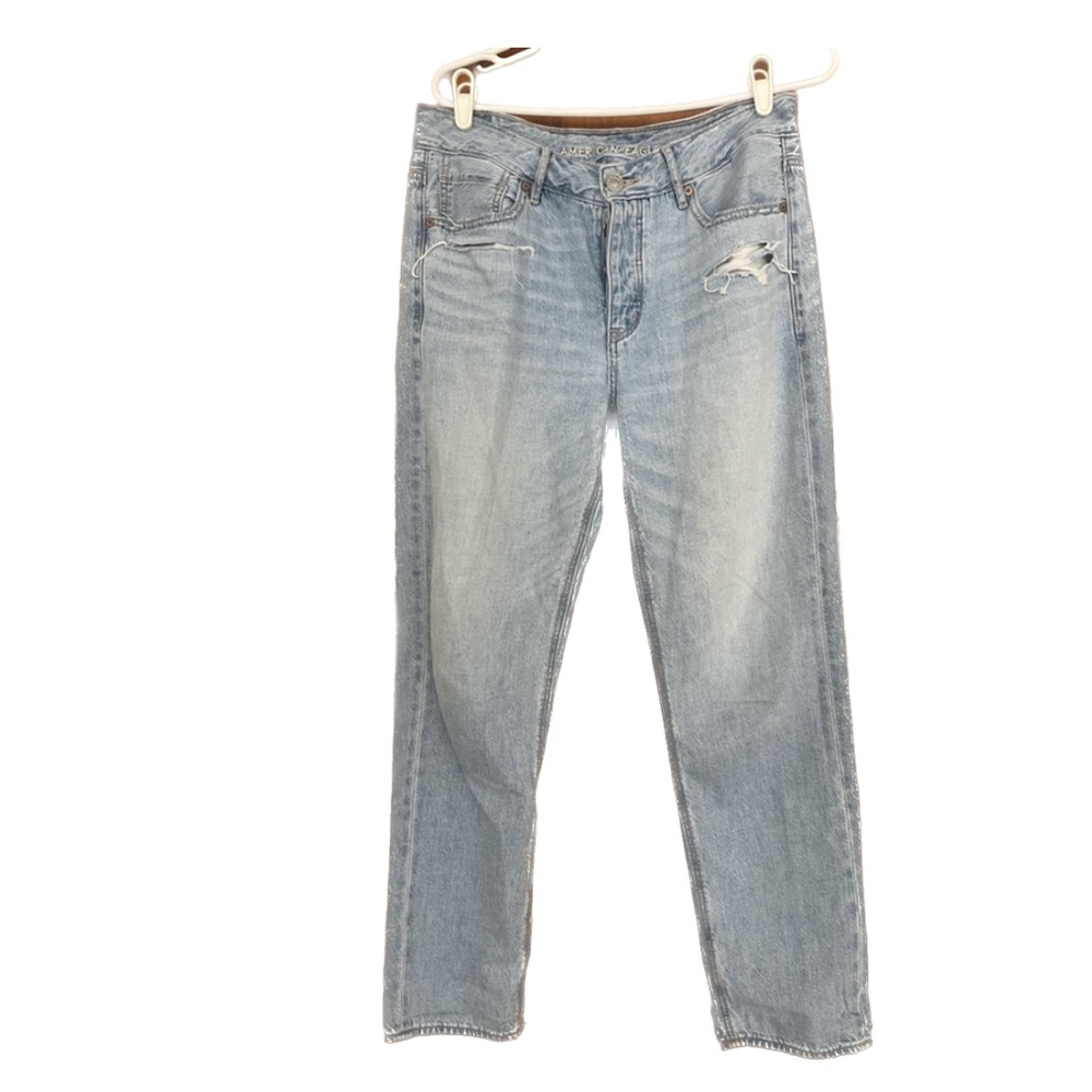 American Eagle Low-rise Tomgirl Jeans, Size 6.